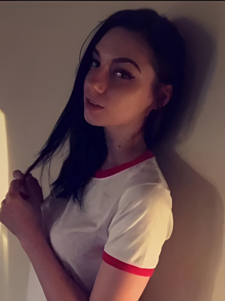 Индивидуалка Таира, доступна для личного знакомства от 2000 руб