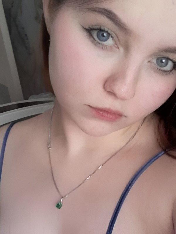 Алина привлекательная девушка из Кузнецка цена от 5000 руб