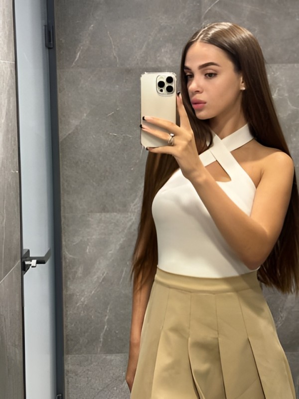 Марго привлекательная девушка из Кузнецка цена от 4000 руб