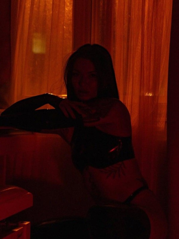 Пелагея привлекательная девушка из Кузнецка цена от 10000 руб